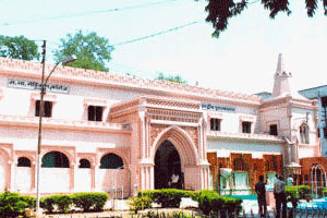 Sarojini Naidu Medical College, Agra