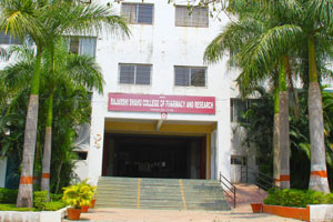 Rajarshi Shahu College of Pharmacy , Research
