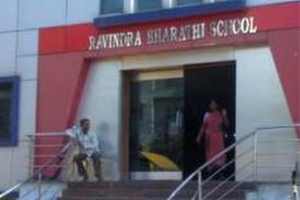 Ravindra Bharathi School, Office Lane